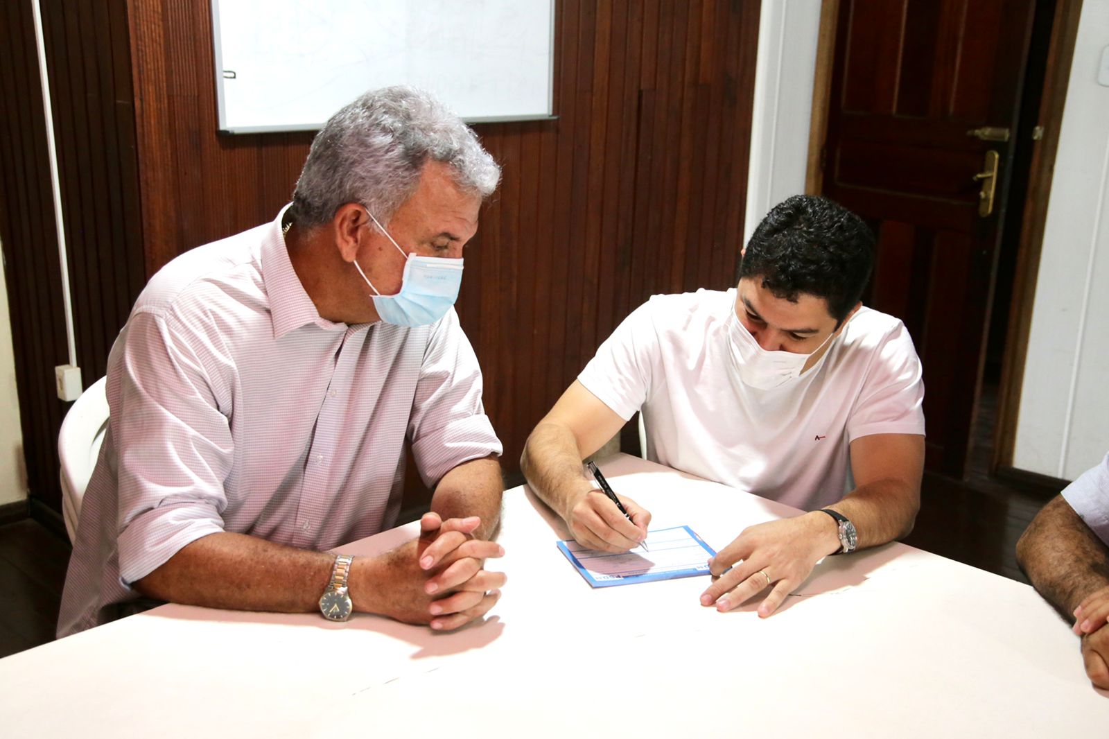 Ex-candidato a vice de Socorro Neri, Eduardo Ribeiro se filia ao PSD